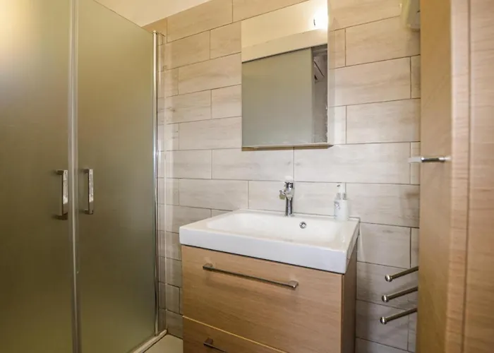 度假居 2 Bedroom Cozy In