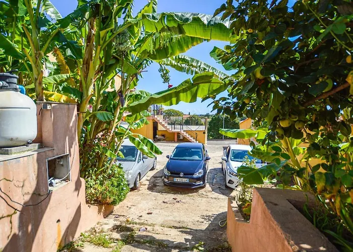 2 Bedroom Cozy In בית נופש סן-ניקולאו